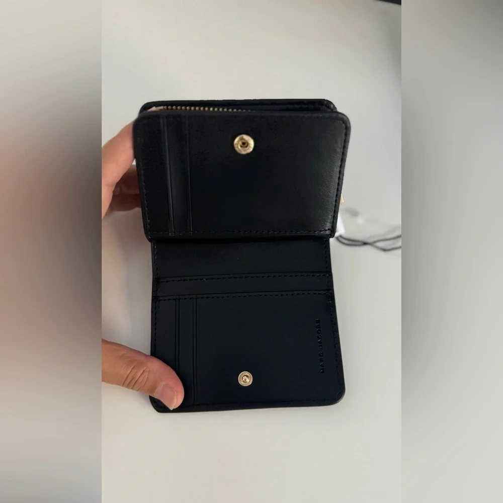 NWT Marc Jacobs Black Leather Wallet
